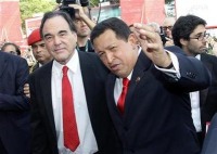 El documental también será una bofetada para los miles de detractores de Chavez, ya que Oliver Stone lo pinta como un "salvador latinoamericano"